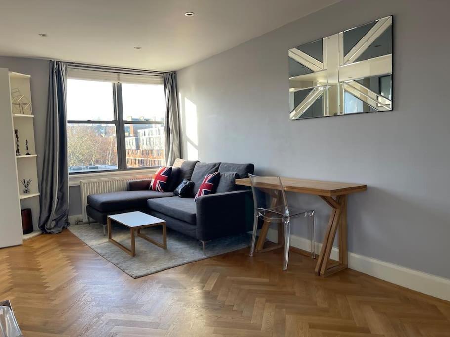 Amazing Apartment Central London Near Tube Station מראה חיצוני תמונה